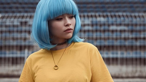 Comment trouver la coupe de cheveux qui rajeunit pour les femmes ?