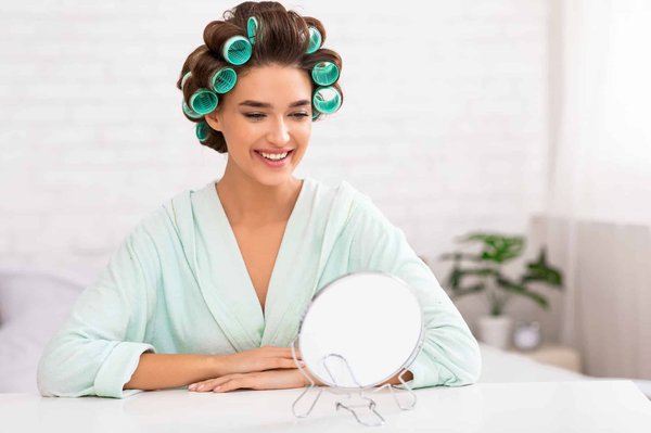 Découvrez comment obtenir des boucles naturelles sans bigoudis !