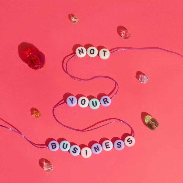 Quels sont les avantages des colliers lettres personnalisés ?