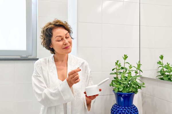 Quels sont les bienfaits de l'huile d'amande douce pour les peaux sèches ?