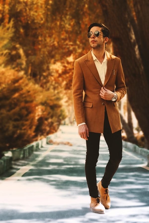 Comment choisir des hauts pour des tenues de superposition en automne ?