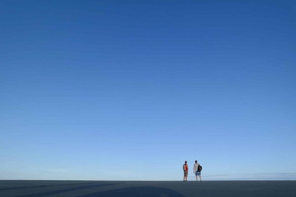 Comment adopter la tendance des bijoux minimalistes pour un look quotidien ?