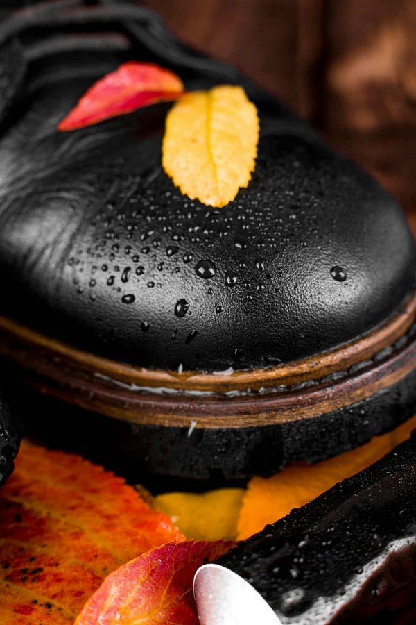 Choisir le bon imperméabilisant pour chaussure : guide pratique