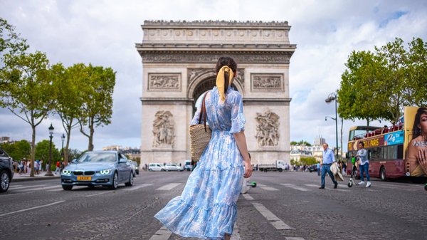 Découvrez Robe Avenue, la nouvelle marque de robes en France